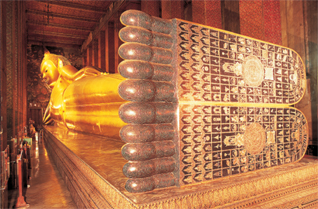 ภาพมงคล ๑๐๘ ประการ ที่ฝ่าพระบาทพระพุทธไสยาสน์ 